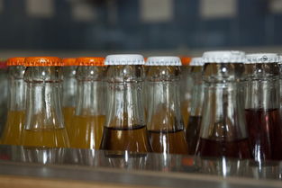 瓶,喝,软性饮料,苏打水,橙色,帽子,餐厅,玻璃